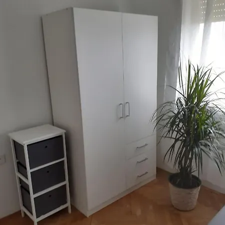 House Jan,pula Feriehus Pula